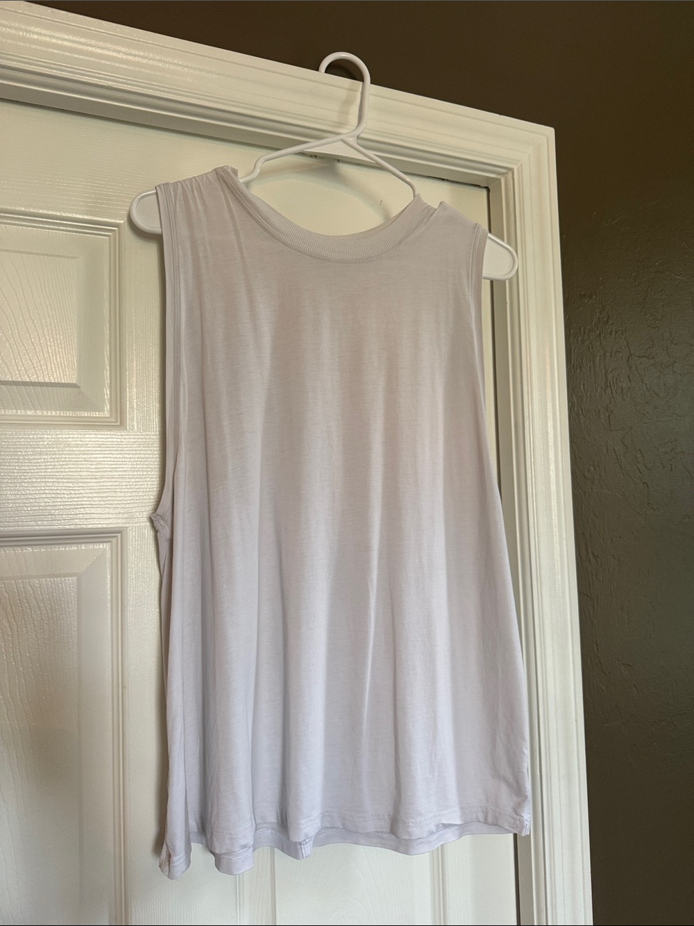 lululemon athletica Women's Light Lavender Tank Top